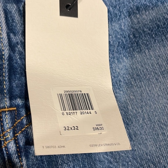 NWT Levi 501 skinny size 32 - Picture 2 of 3